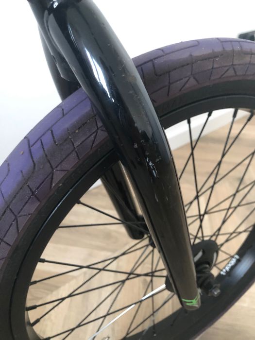 Bmx rower wyczynowy - Flybikes Neutron ( Gratis kask i pegi )