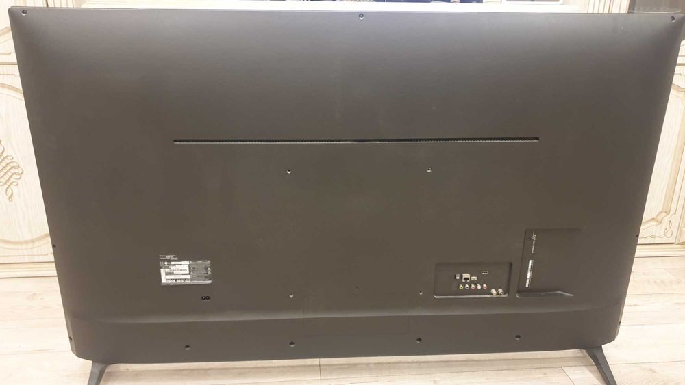 Телеівізор LG 60UJ630V