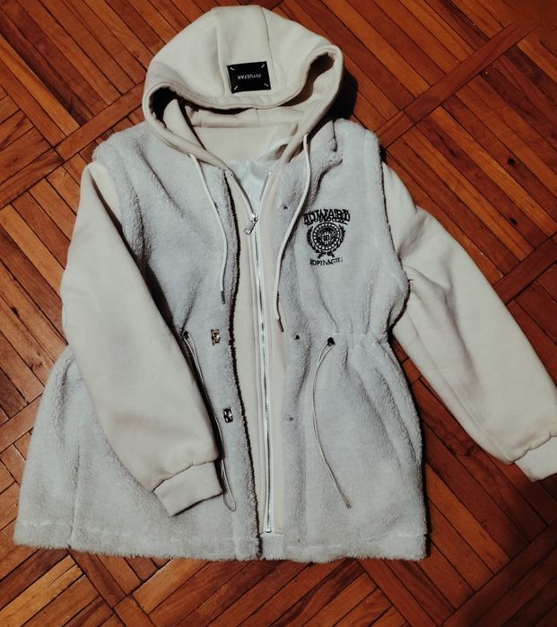 Куртка демісезонна