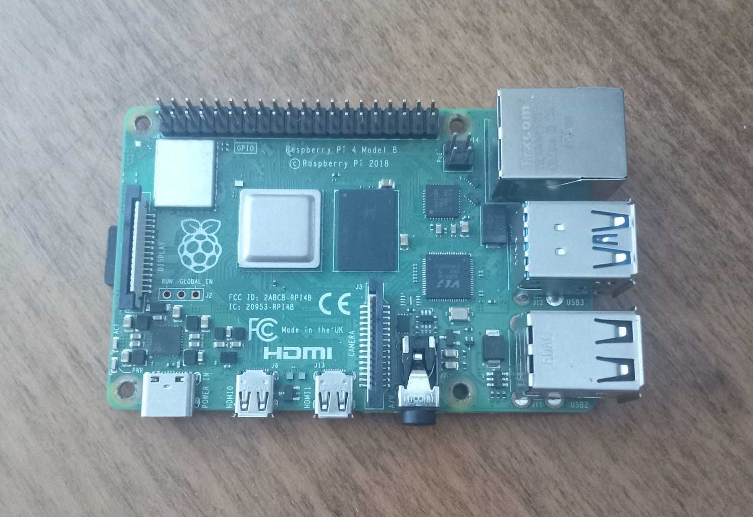 Raspberry Pi 4 Model B 2GB