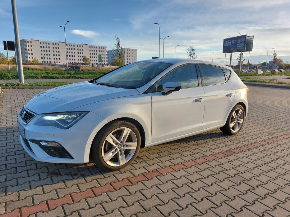 Seat Leon fr 2019 stan idealny mega wersja mały orginalny przebieg