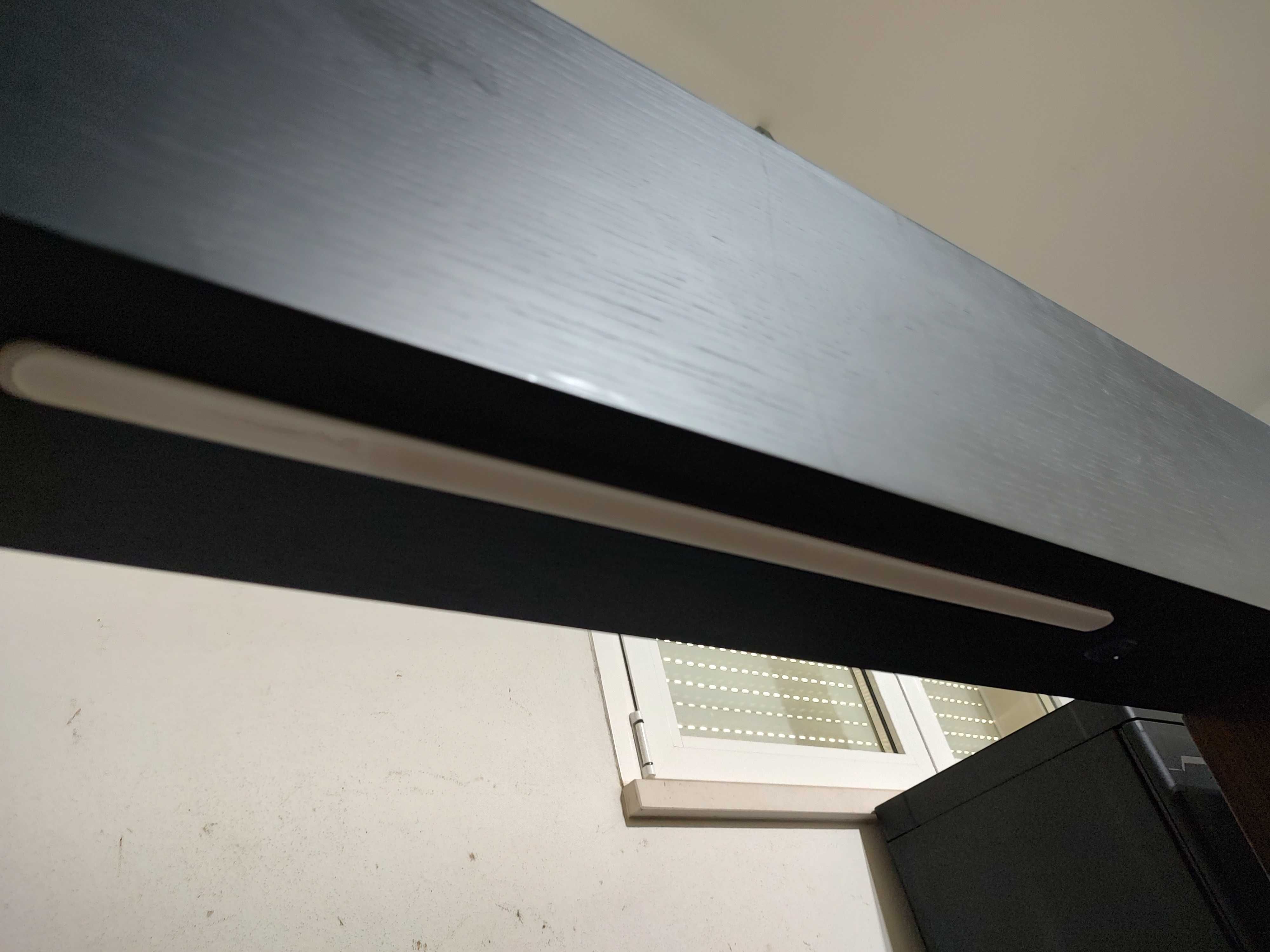 Cama (c/leds) + mesas de cabeceira + colchão