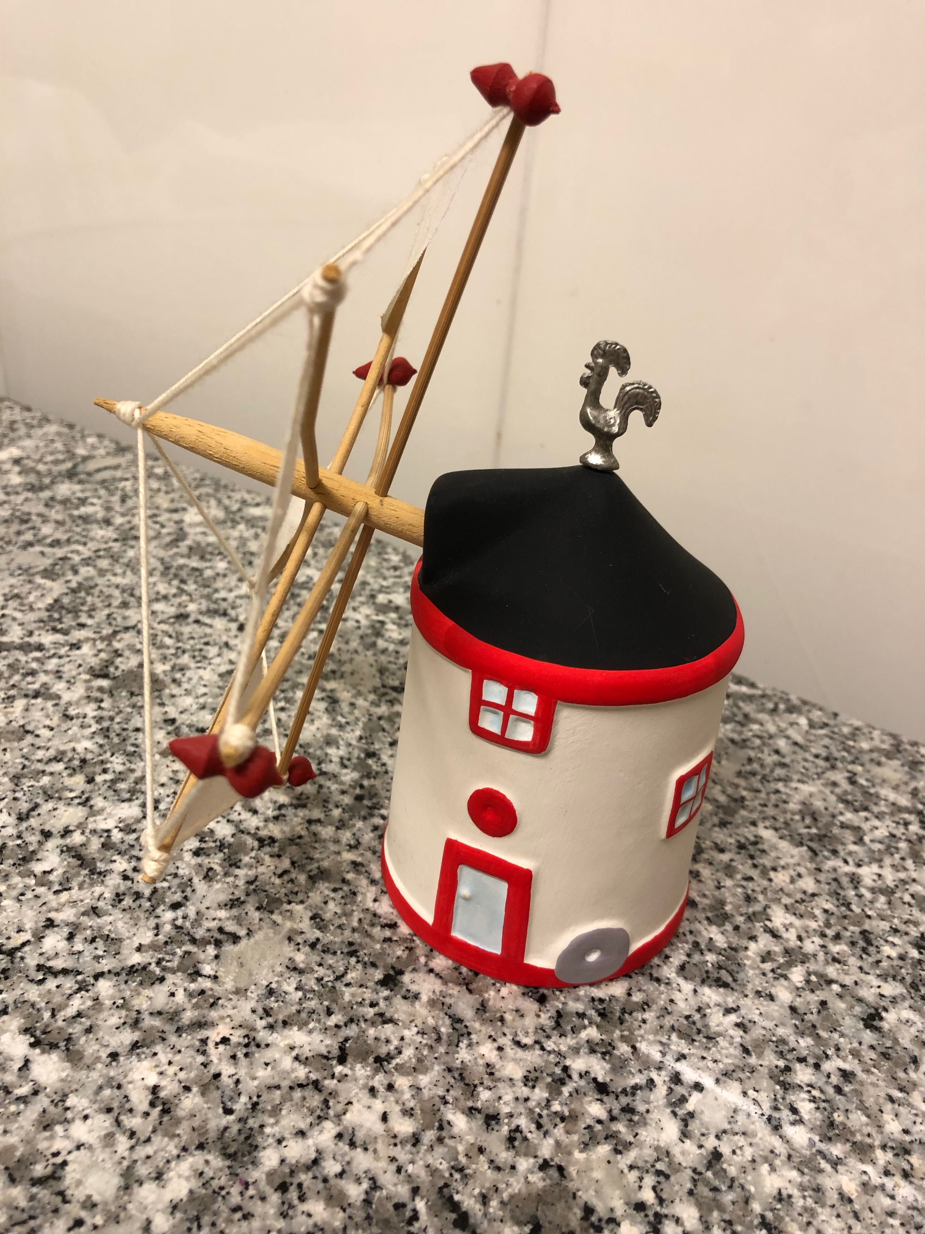 Moinho Decorativo de Cerâmica