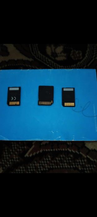 Карти пам'яті Соні для камер і фото