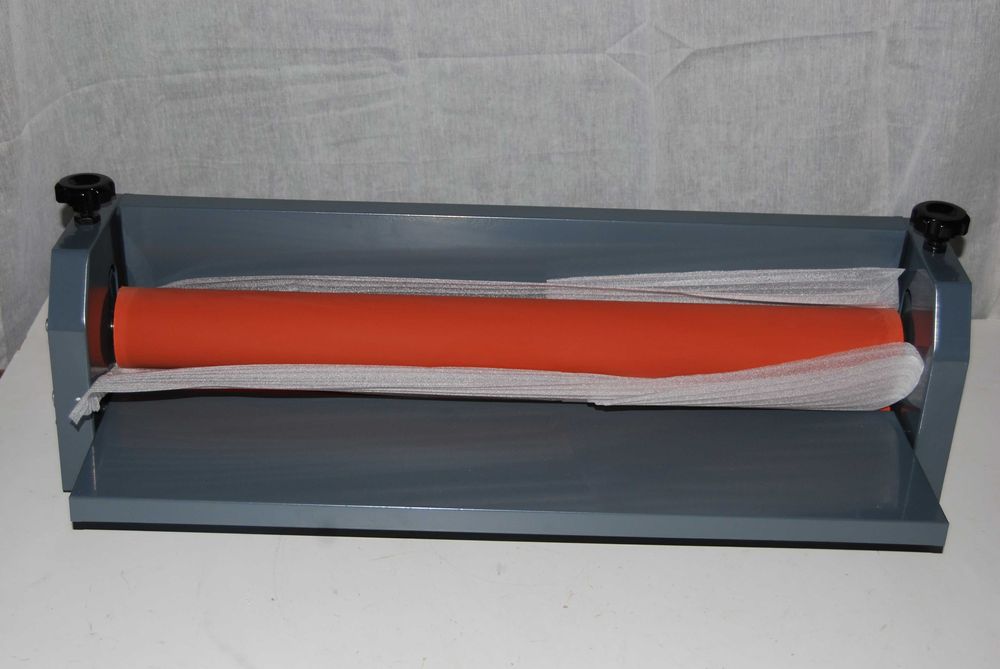 Laminator Rolkowy na zimno 650mm Ręczny