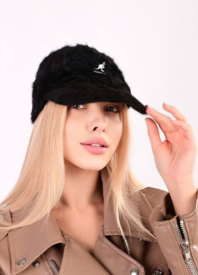 Стильна кепка ангорка Kangol