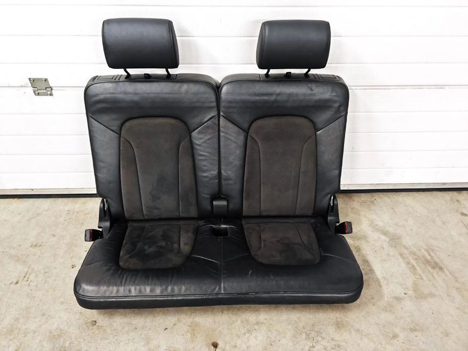 AUDI Q7 4L 05-15R FOTELE TYLNE KANAPA TRZECI RZAD CZARNA SKORA ALCANTARA 7 OSOB