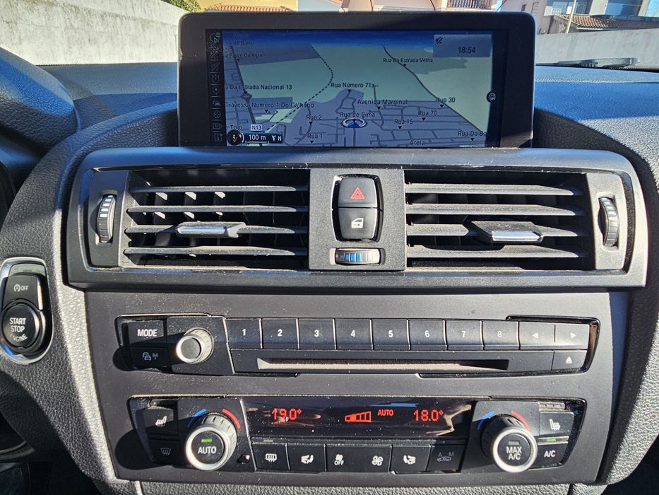 BMW 118d Xenon GPS Pro e Bluetooth