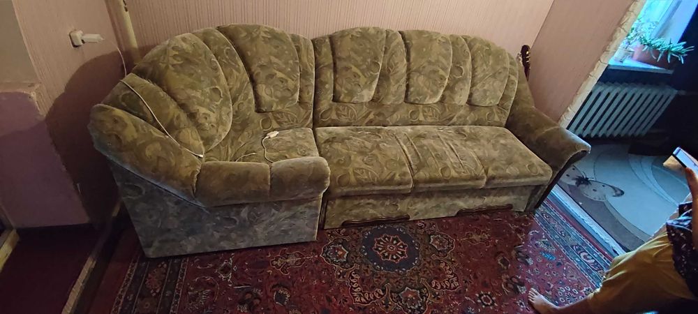 Продам Диван в гарному стані. РОЗКЛАДАЄТЬСЯ...