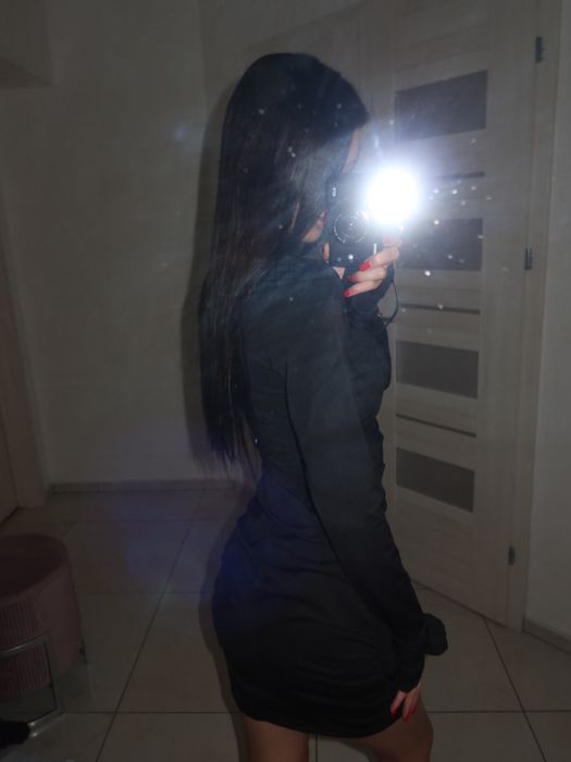 Міні сукня з трояндами