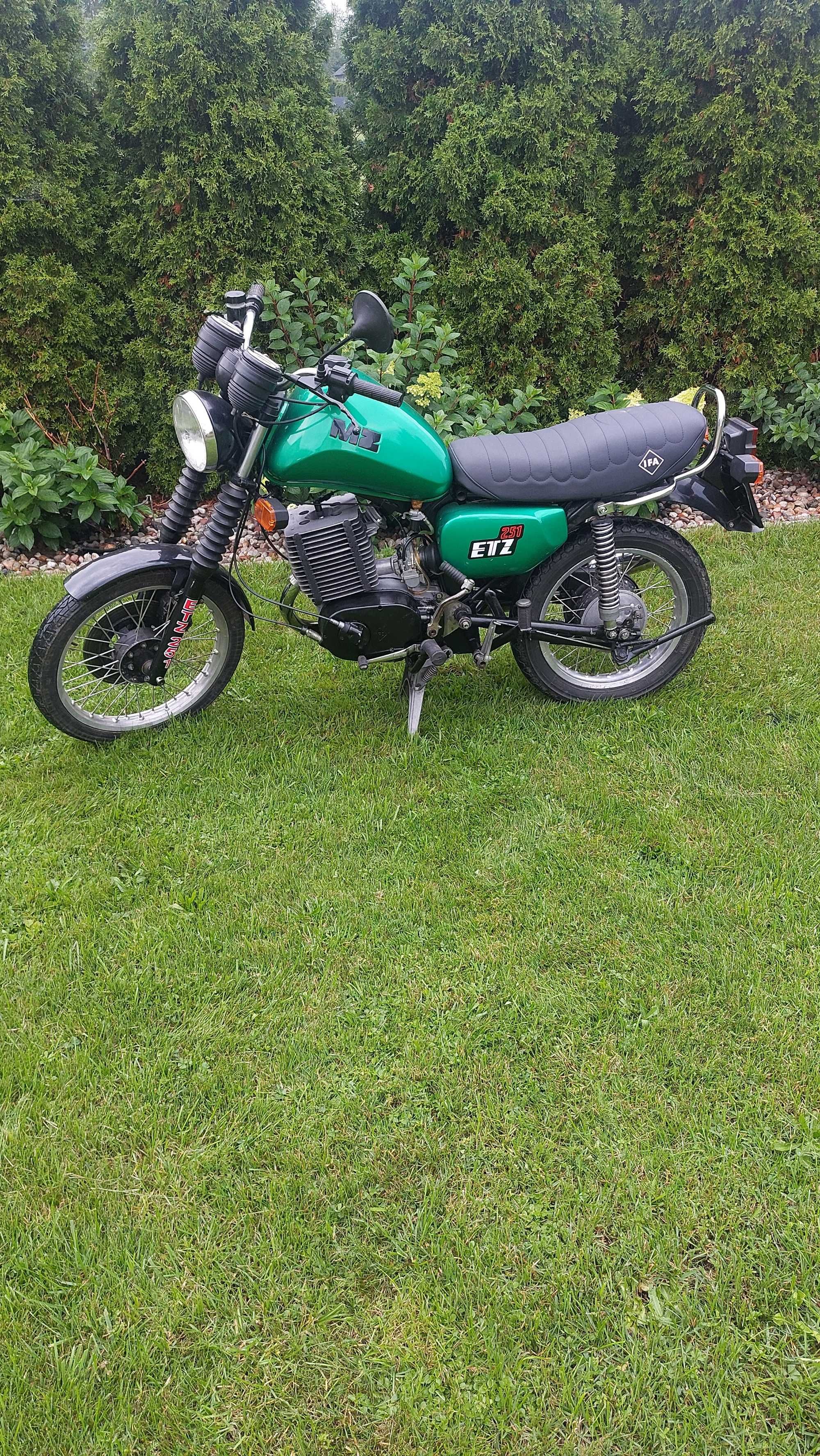 Sprzedam MZ etz 251 stan bardzo dobry