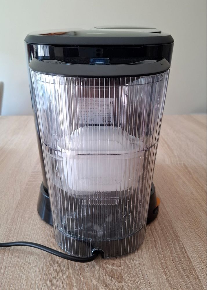 Sprzedam nowy ekspres tassimo