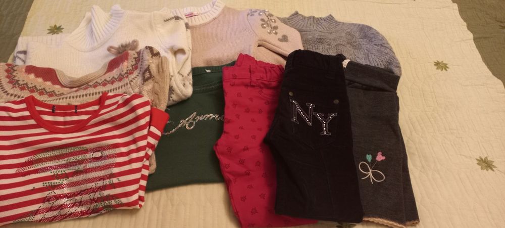 Пакет  теплих речей на дівчинку 5-6 р.