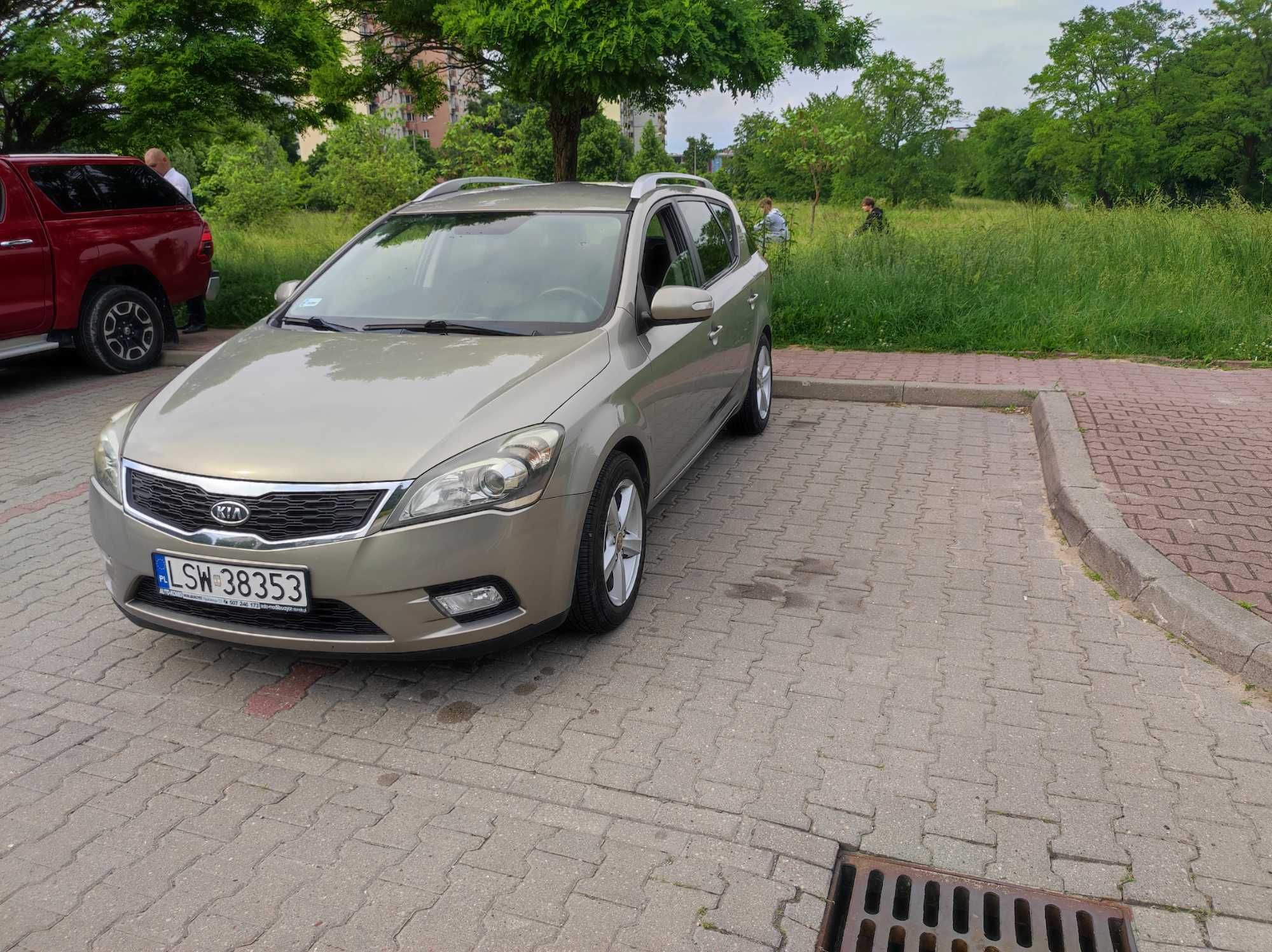 KIA CEED - KOMBI 2011 rok. 1.6 Crdi