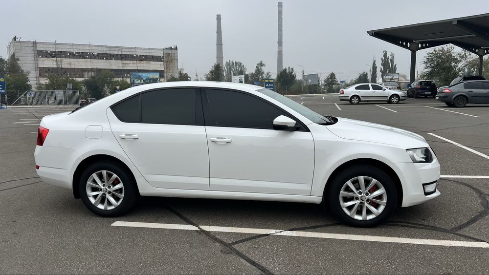 Skoda Оctavia А7 2016 1,4 автомат
