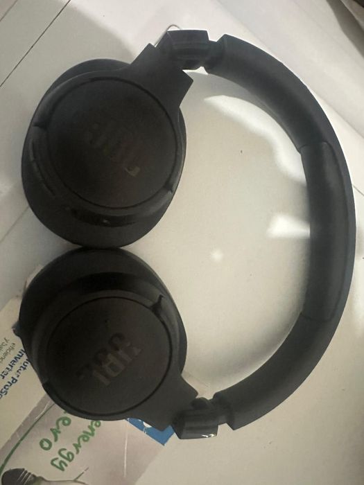 Fones jbl como novos