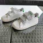 Białe buty dziecięce Adidas na rzepy R.27