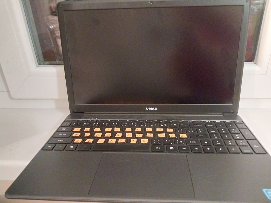 Ноутбук umax n15r