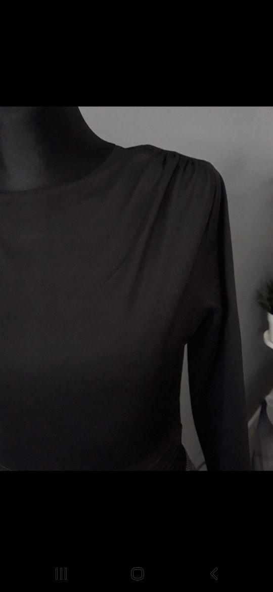 Elegancka sukienka biurowa