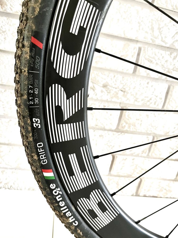 Norweski Rower szosa/przełaj/gravel full carbon hardrock grx/105