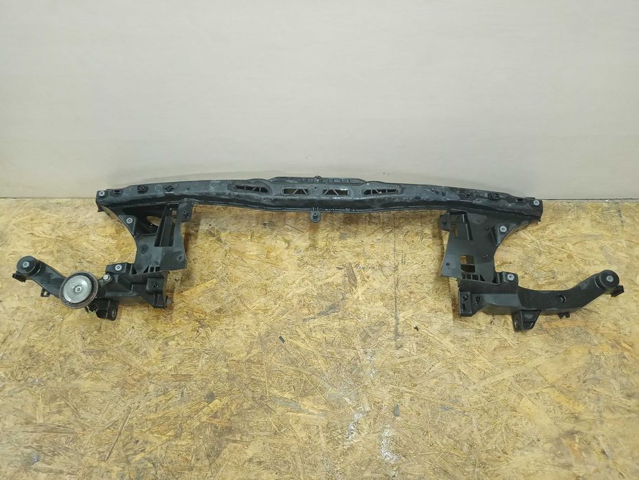 Mercedes Vito W639 pas przód przedni wzmocnienie oryginał demontaż