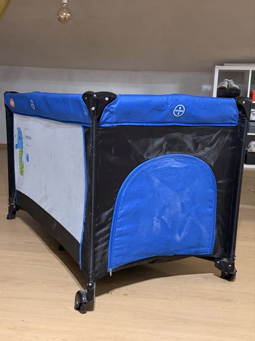 Łóżeczko turystyczne