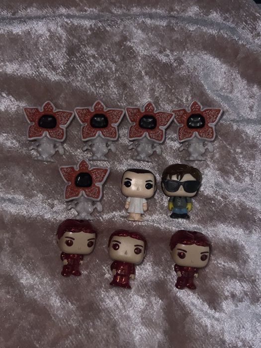 продам игрушки с киндеров осд