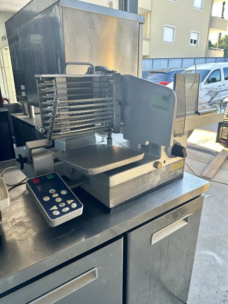 Fiambreira automatica  graf