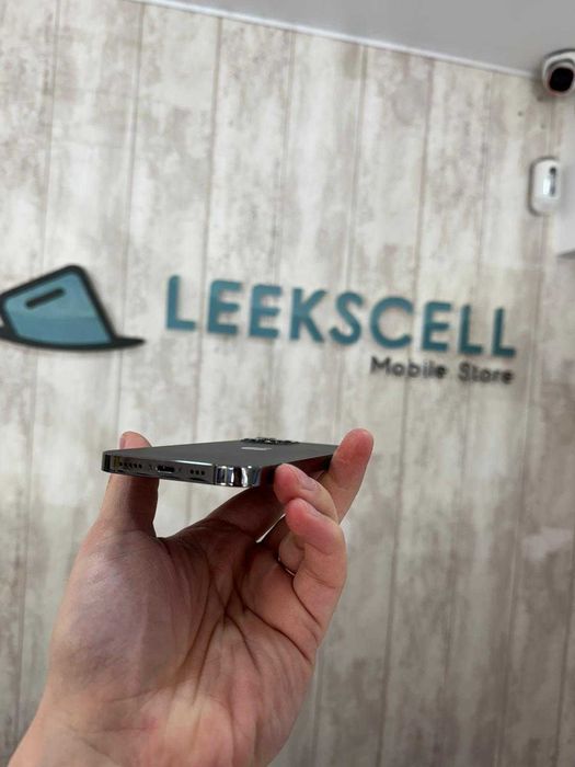 IPHONE 12 PRO - 128GB - 24 meses de garantia