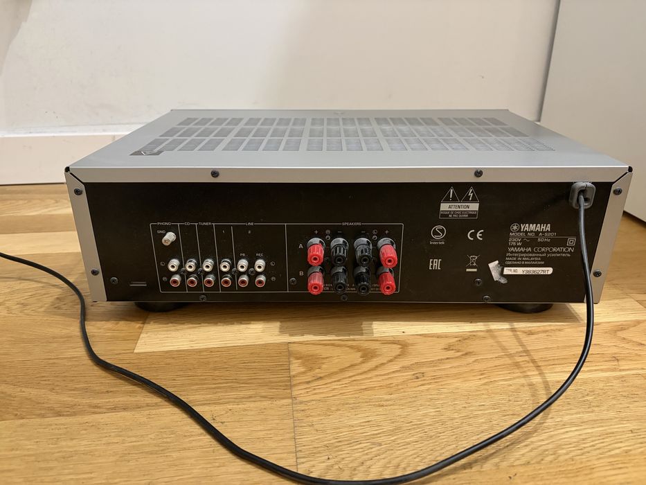 Wzmacniacz audio Yamaha A-S201