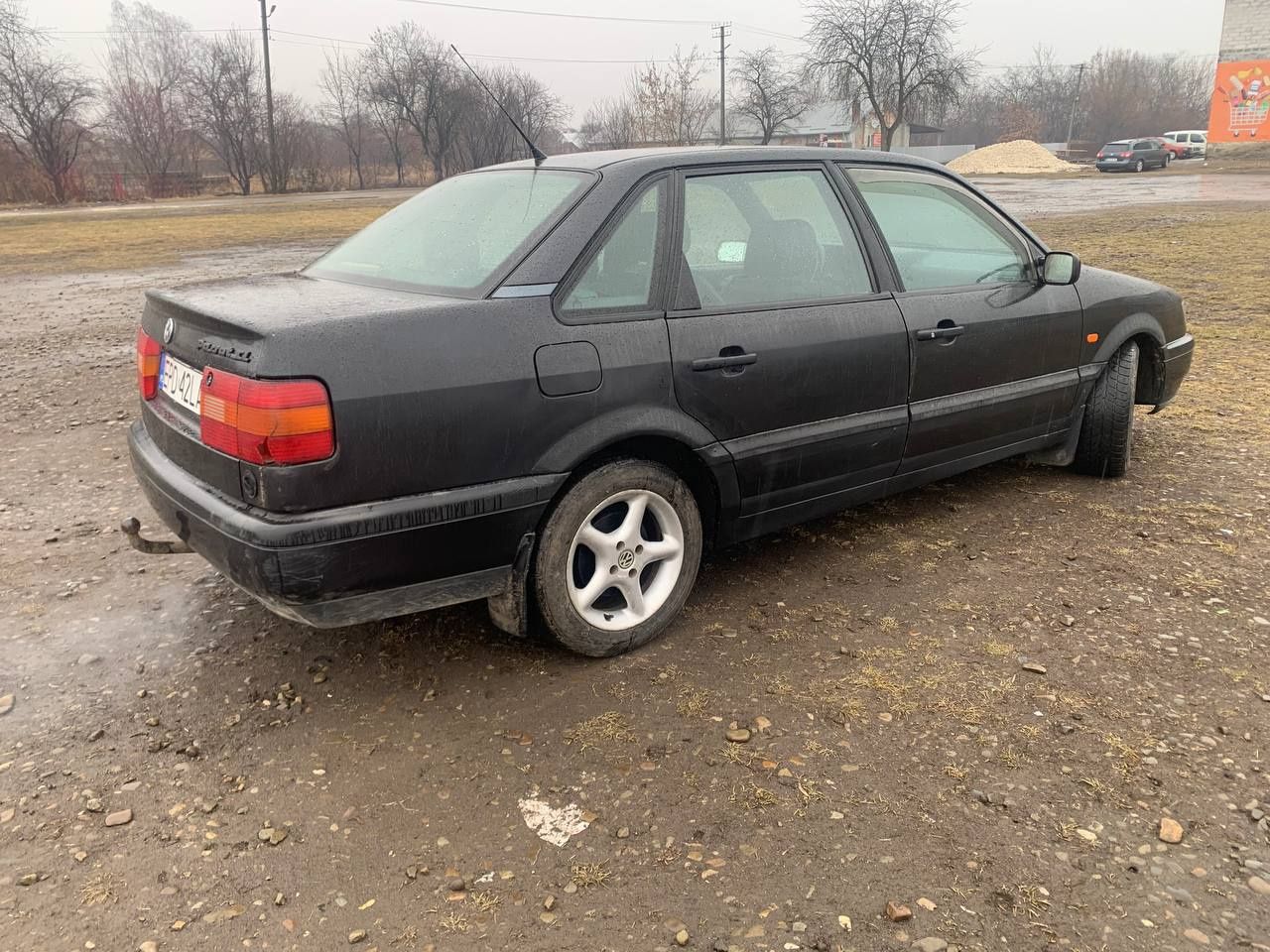 Продам vw passat b4 1.8 газ-бензин на повному ходу