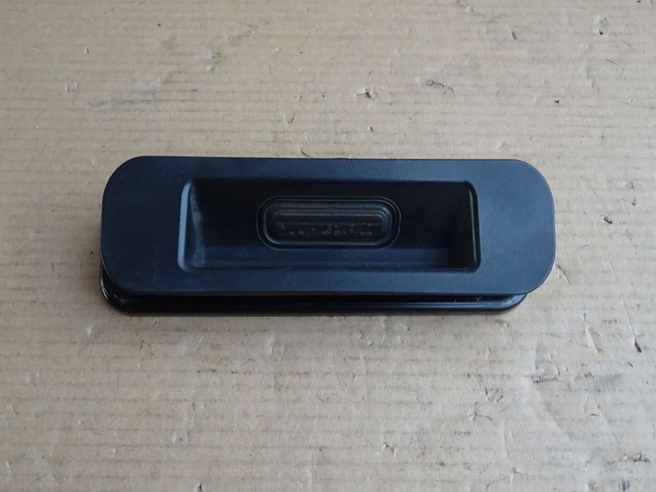 KLAMKA PRZYCISK MIKROSTYK ZAMEK KLAPY TYŁ OPEL ZAFIRA C TOURER