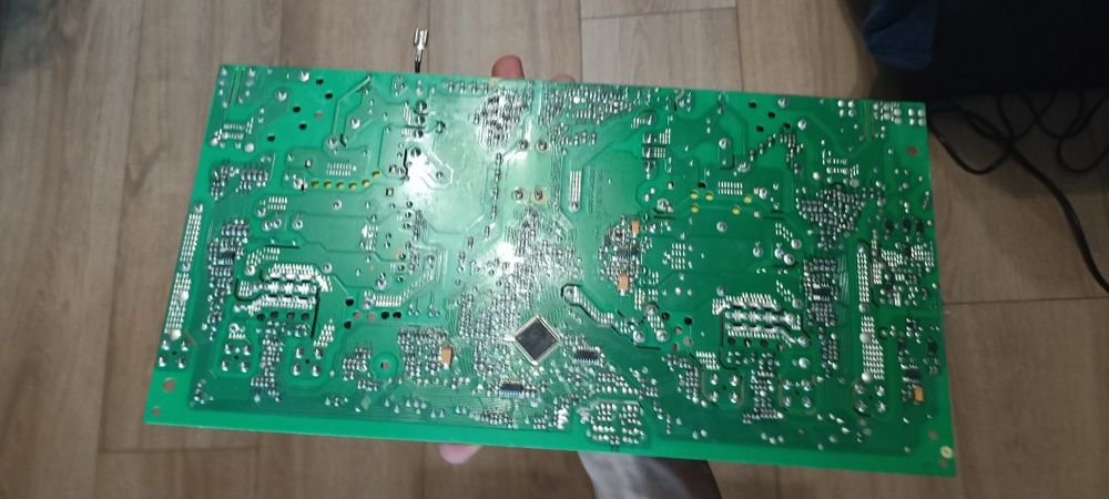 Płyta główna indukcji Electrolux ehh62420