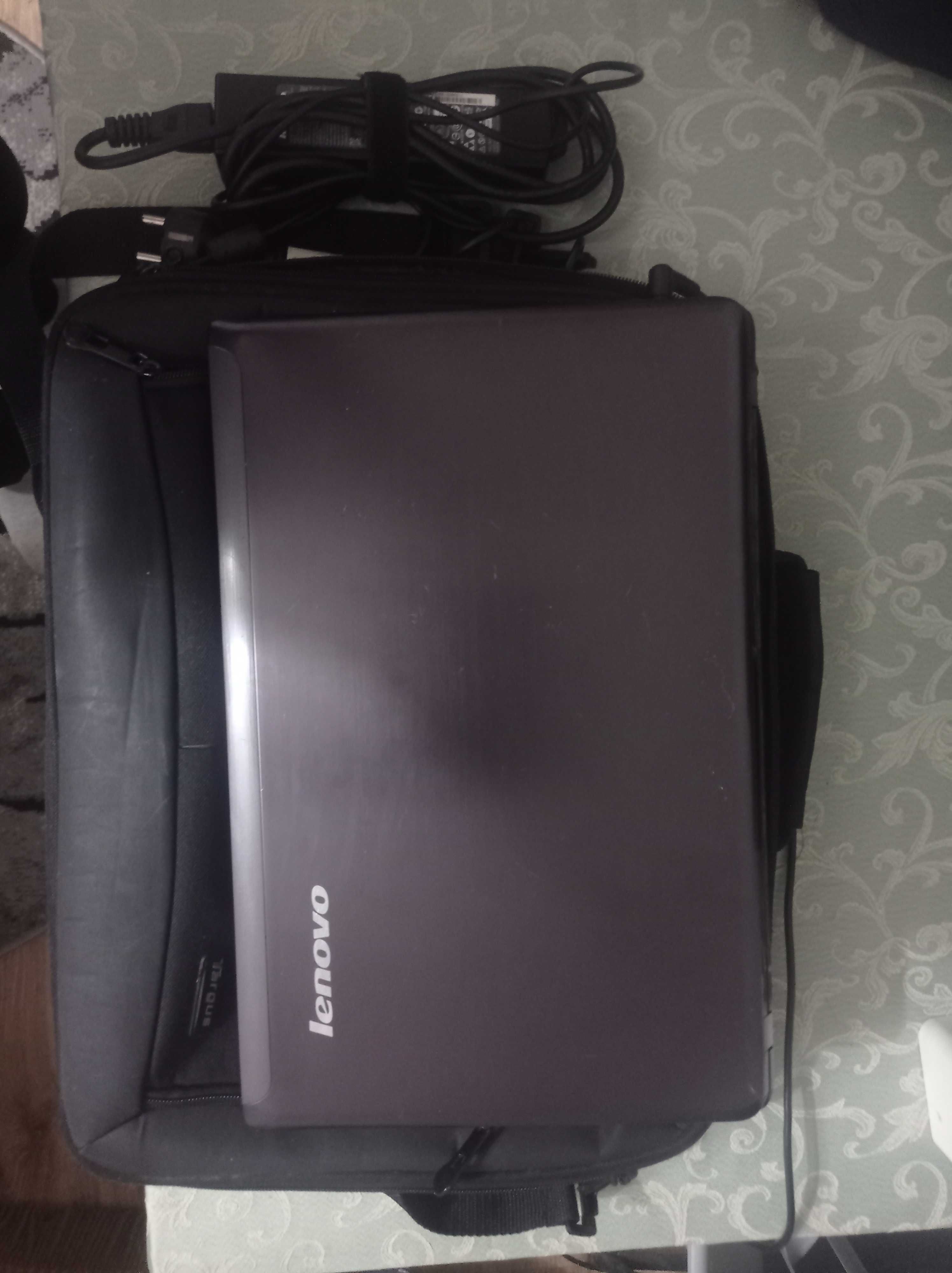 IdeaPad Lenovo z570 Intel i3 RAM 4gb GeForce HDD 128GB  SSD  Win7