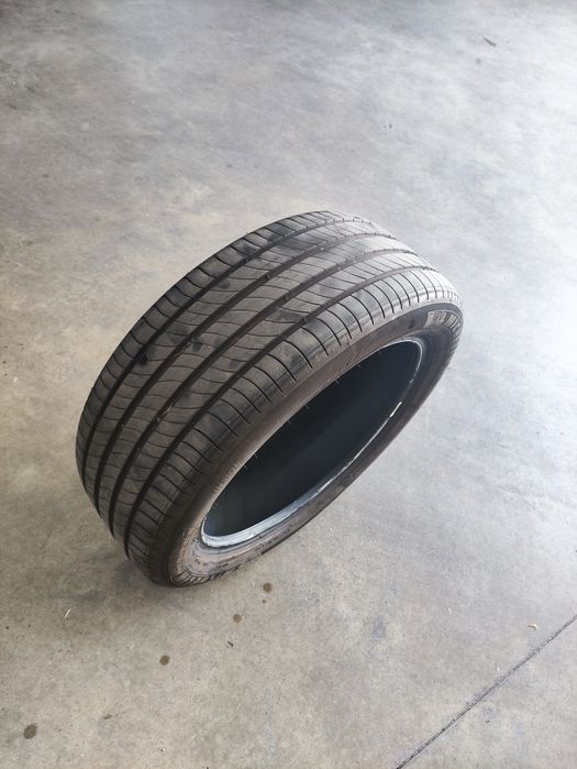 1 Pneu usado Michelin 235/50 R19 103V de 2023