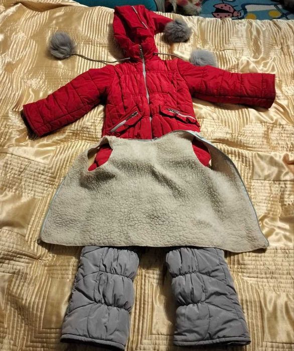 Зимовий костюм для дівчинки