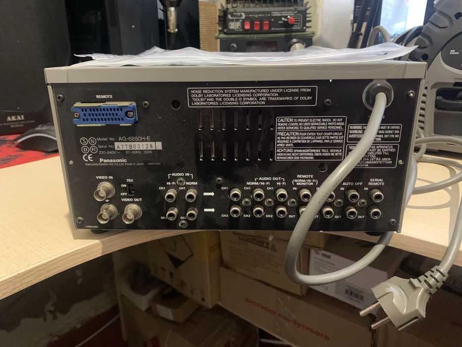 Професійний відеомагнітофон VHS Panasonic AG-6850H-E Made in Japan