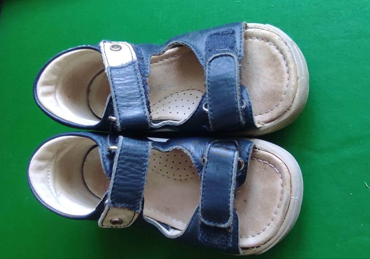 Дитячі сандалі, босоніжки Falcotto 25р, шкіряні для хлопчика.