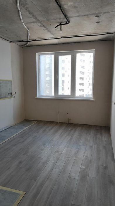 Продам 3 ком. квартиру с ремонтом в ЖК Скай Сити. Сити Центр 205-928