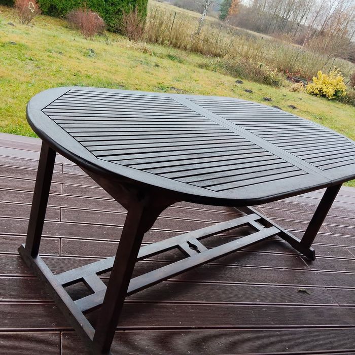 Stół drewniany rozkładany