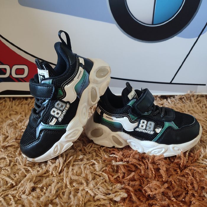 Кроссовки весна/осень 26