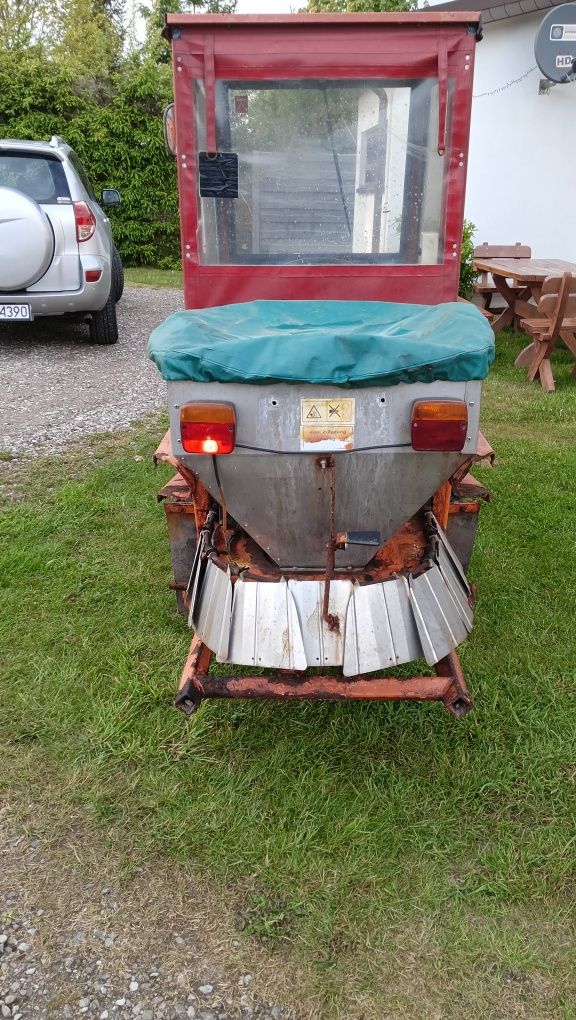 Gutbrod 2400, minitraktor, ciągnik komunalny