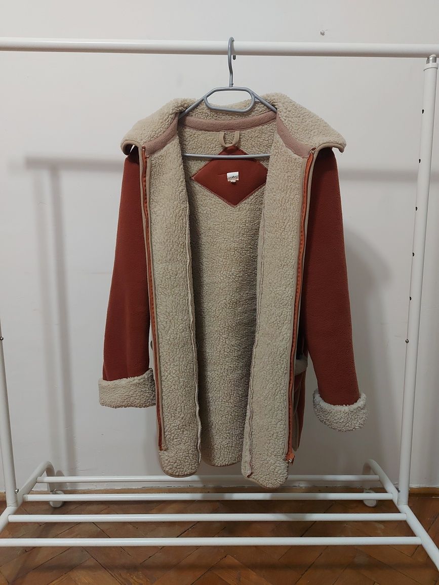 Ciepły kożuch retro Polar vintage z kapturem Primuss