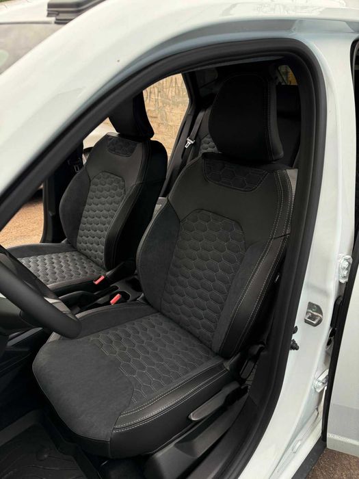 Чохли для Нового Renault Duster III 2025