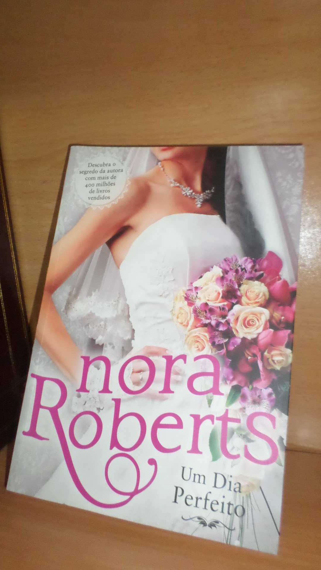 Nora Roberts / Vários títulos