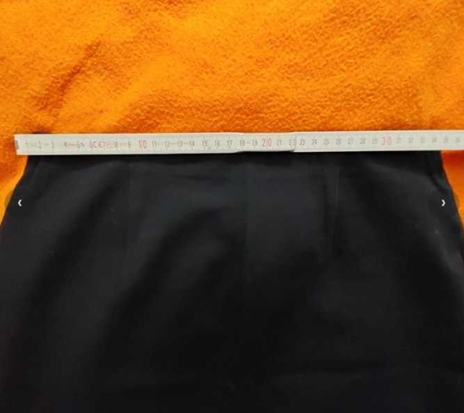 Spódnica czarna cieplejsza rozmiar 42