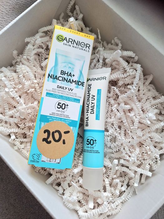 Garnier Spf50+ BHA+ Niacinamide krem spf