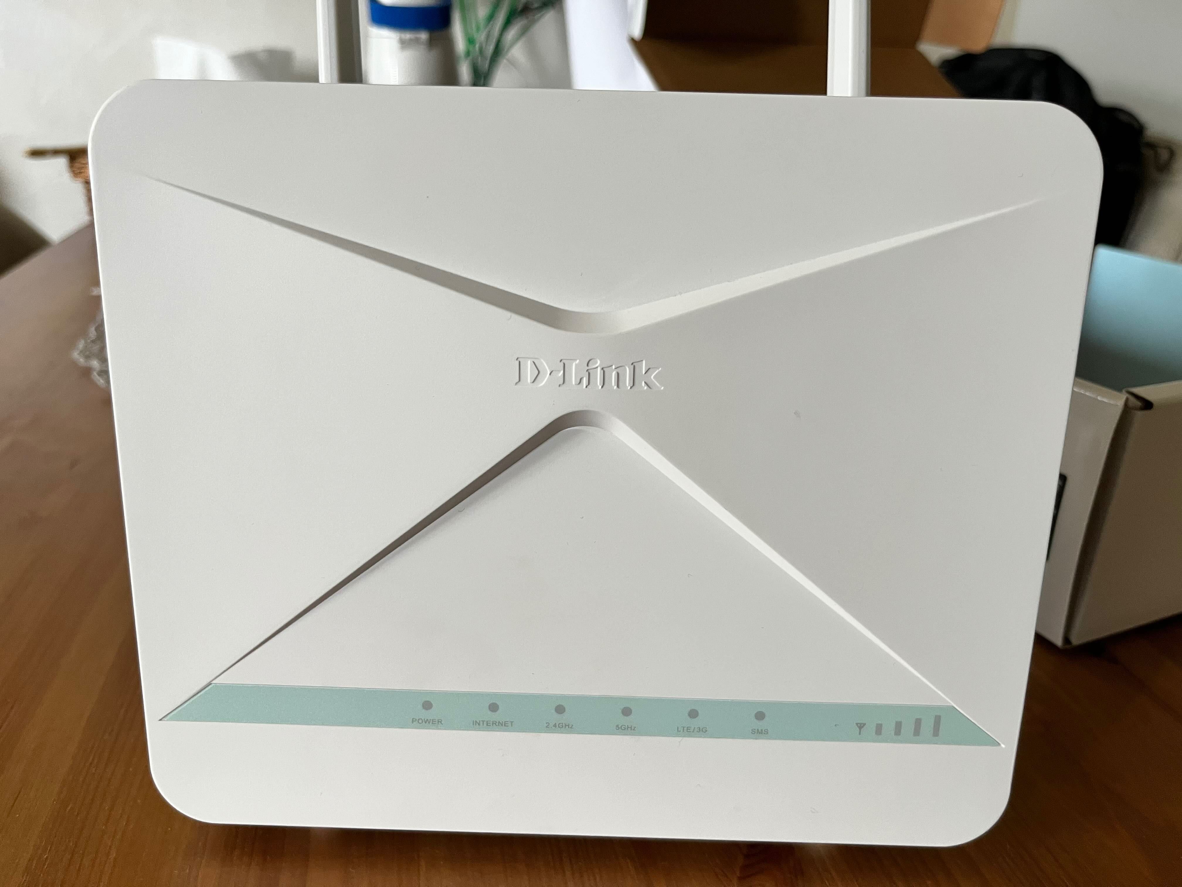 Router  D-LINK EAGLE PRO AI AX1500 4G+
G416 LTE Wi-Fi 6 Gigabit