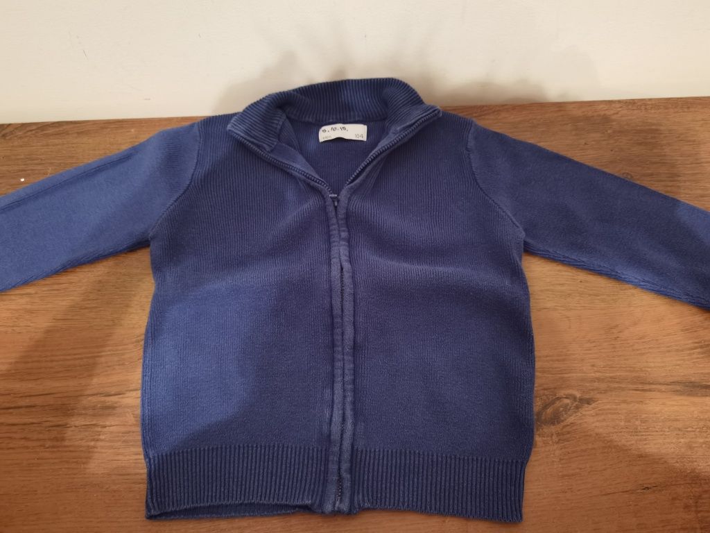 Zestaw bluz, sweterków rozmiar 104