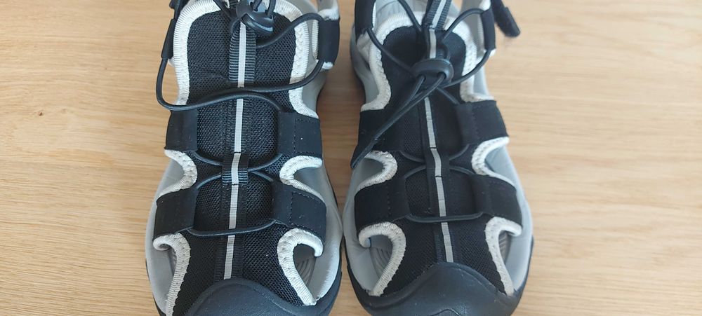 Sandały chłopięce 4f rozmiar 37